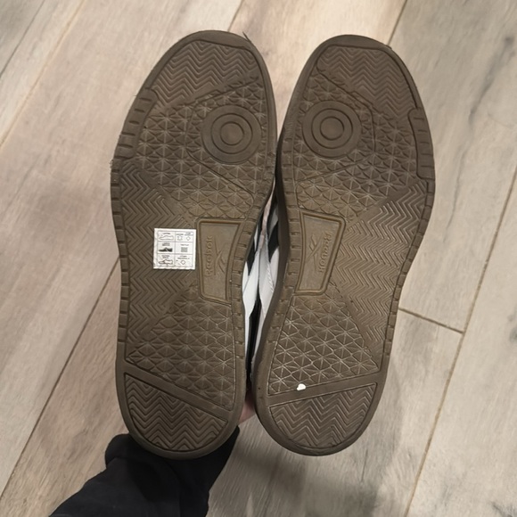 Reebok ortholite‎ shoes size 7.5 - Picture 4 of 4